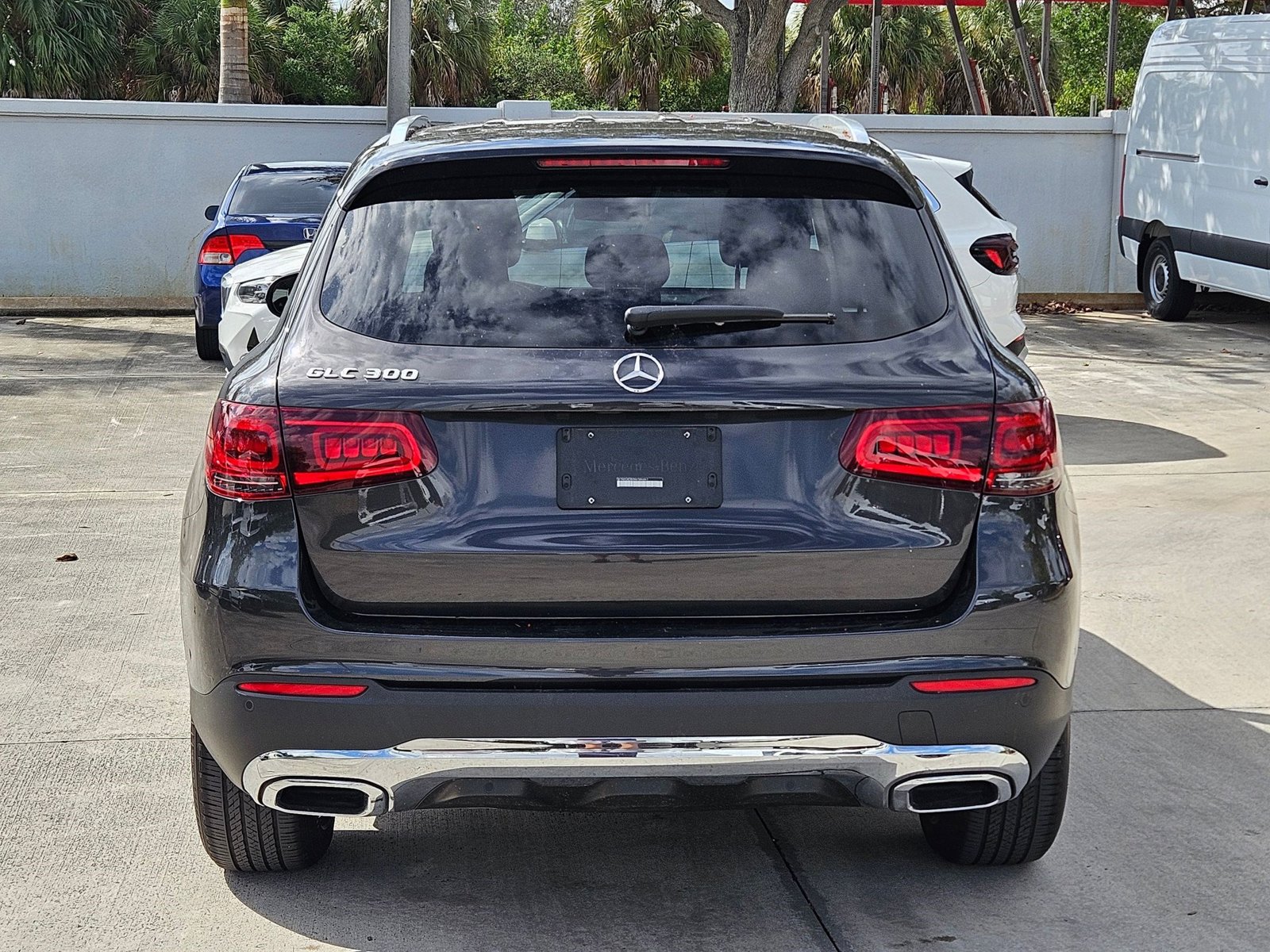 2022 Mercedes Benz GLC 300 photo 4