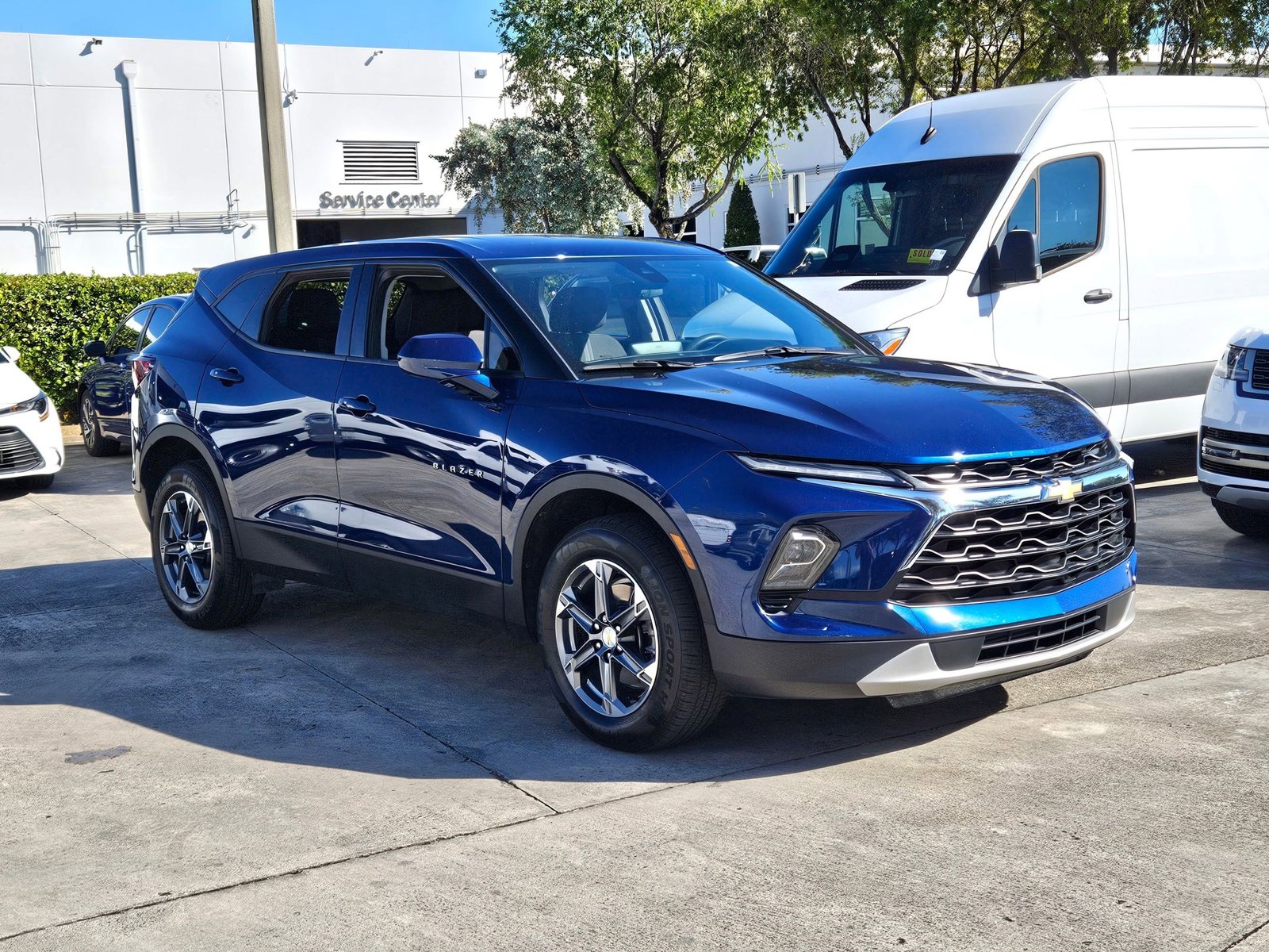 2023 Chevrolet Blazer 2LT photo 3