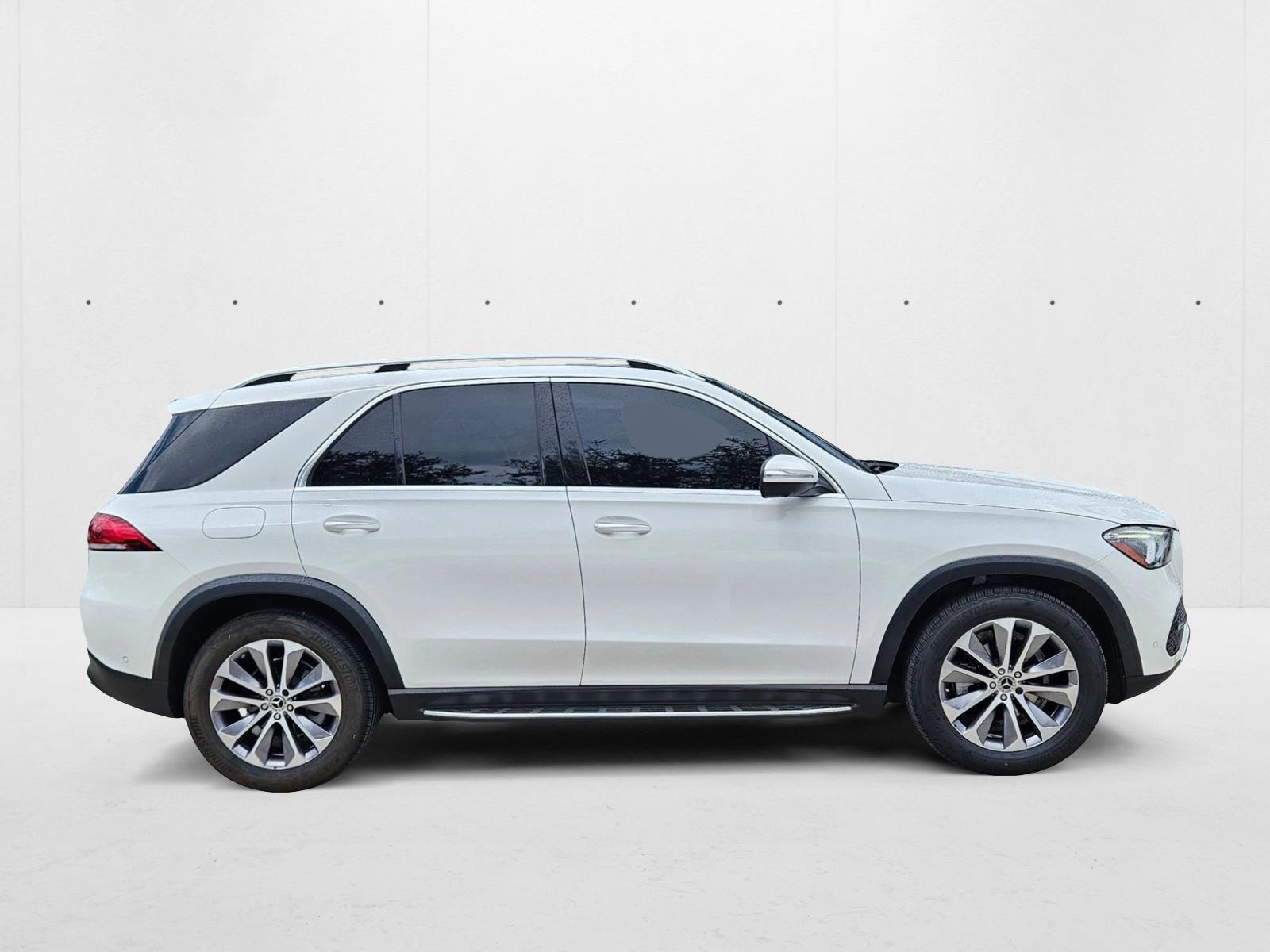 2022 Mercedes Benz GLE 350 4MATIC photo 4