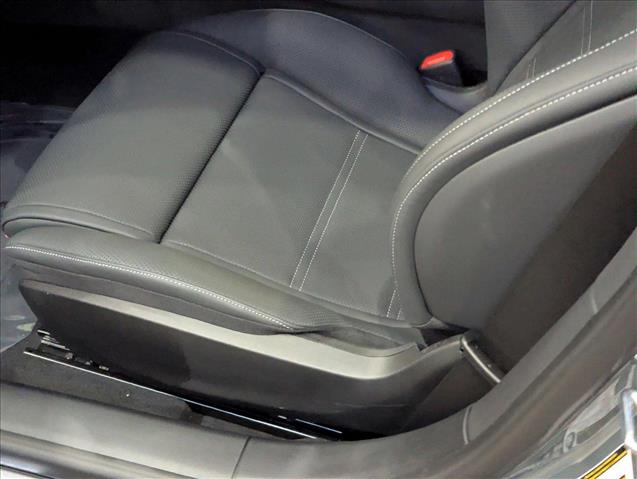 2025 Mercedes Benz SL AMG 63 photo 4