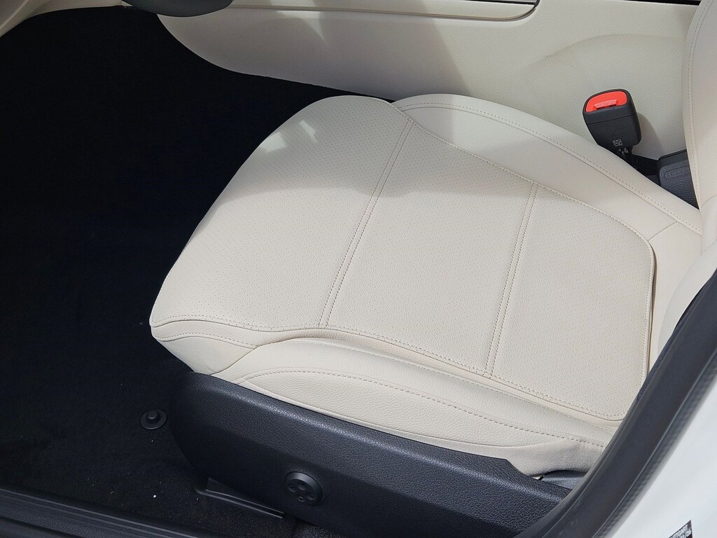 New 2026 Mercedes-Benz C-Class C 300 Sedan Sedan