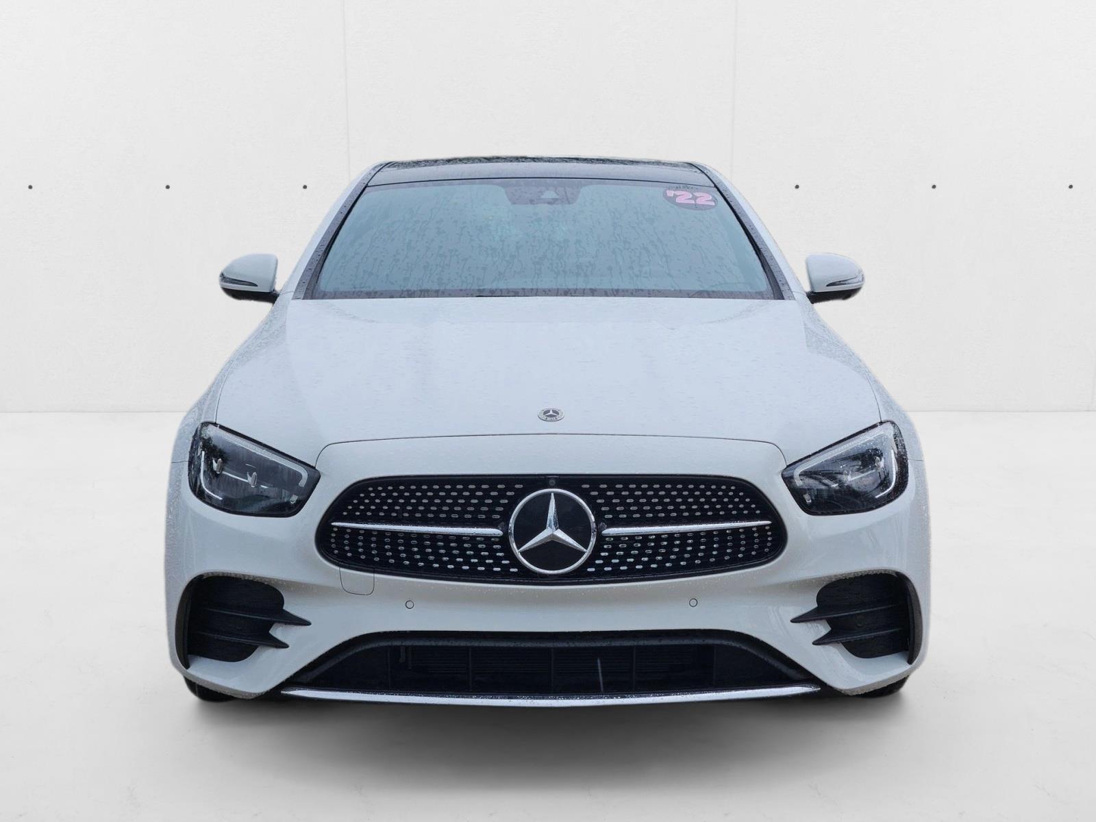2022 Mercedes Benz E 350 Sedan photo 2