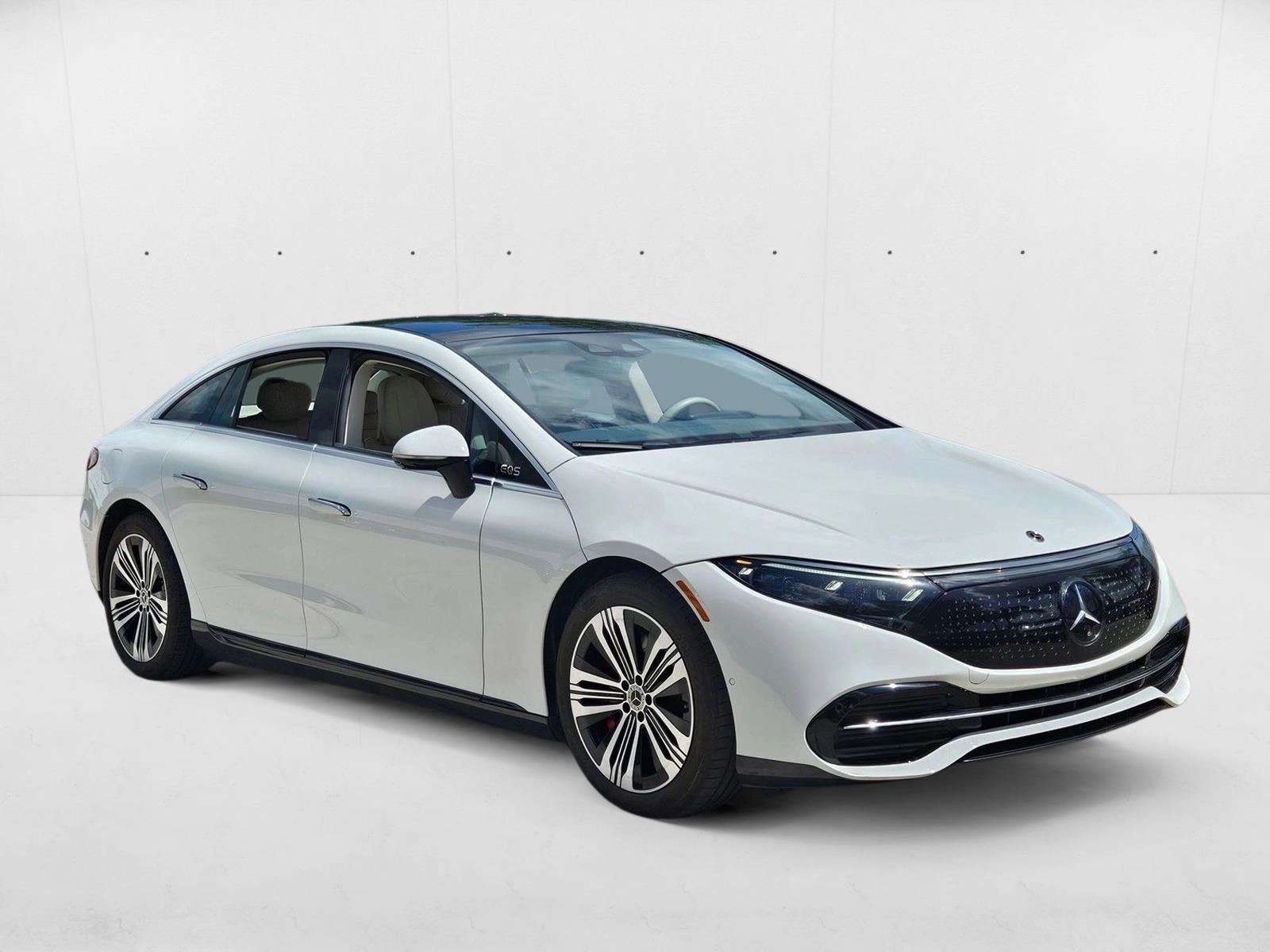 2022 Mercedes Benz EQS Sedan 450 photo 3