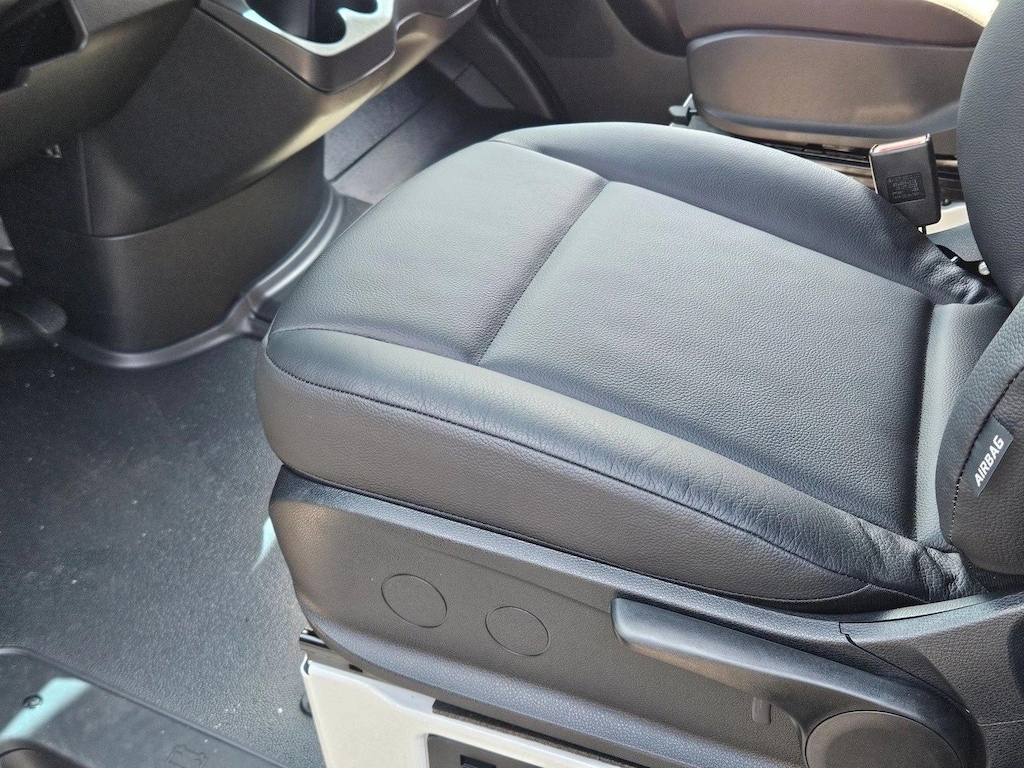 New 2026 Mercedes-Benz Sprinter Cargo Van 2500 Standard Roof I4 Diesel 144" RWD Van Cargo Van