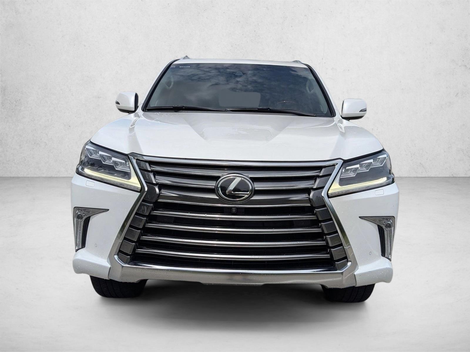 2020 Lexus LX 570 Two-Row photo 2