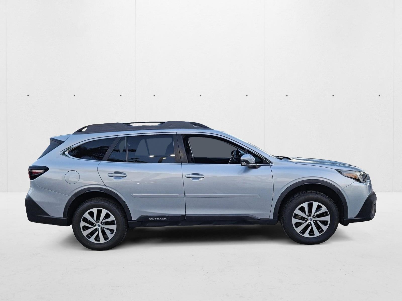 2021 Subaru Outback Premium photo 4