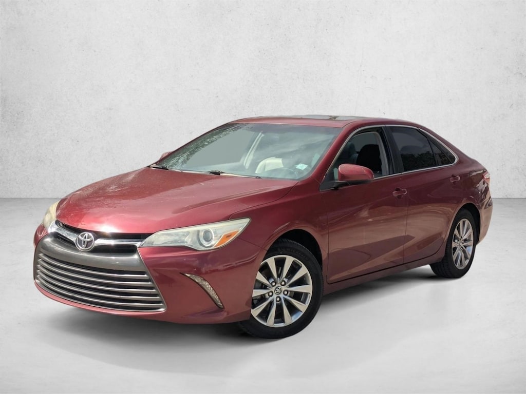Used 2017 Toyota Camry XLE Sedan