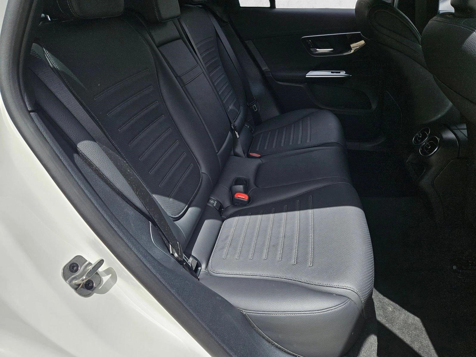 2026 Mercedes-Benz GLC Base - Photo 18