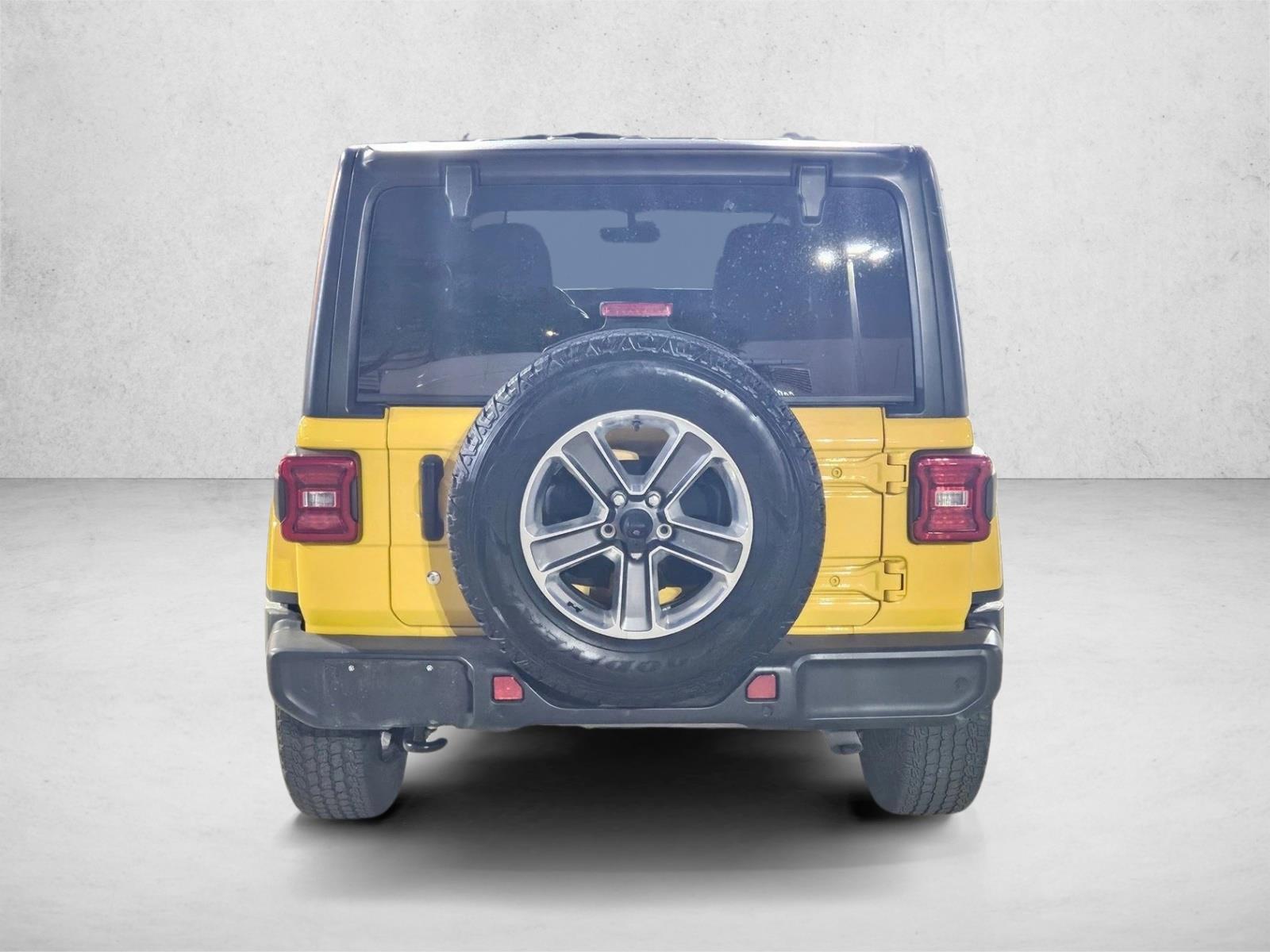 2018 Jeep Wrangler Unlimited Sahara photo 4