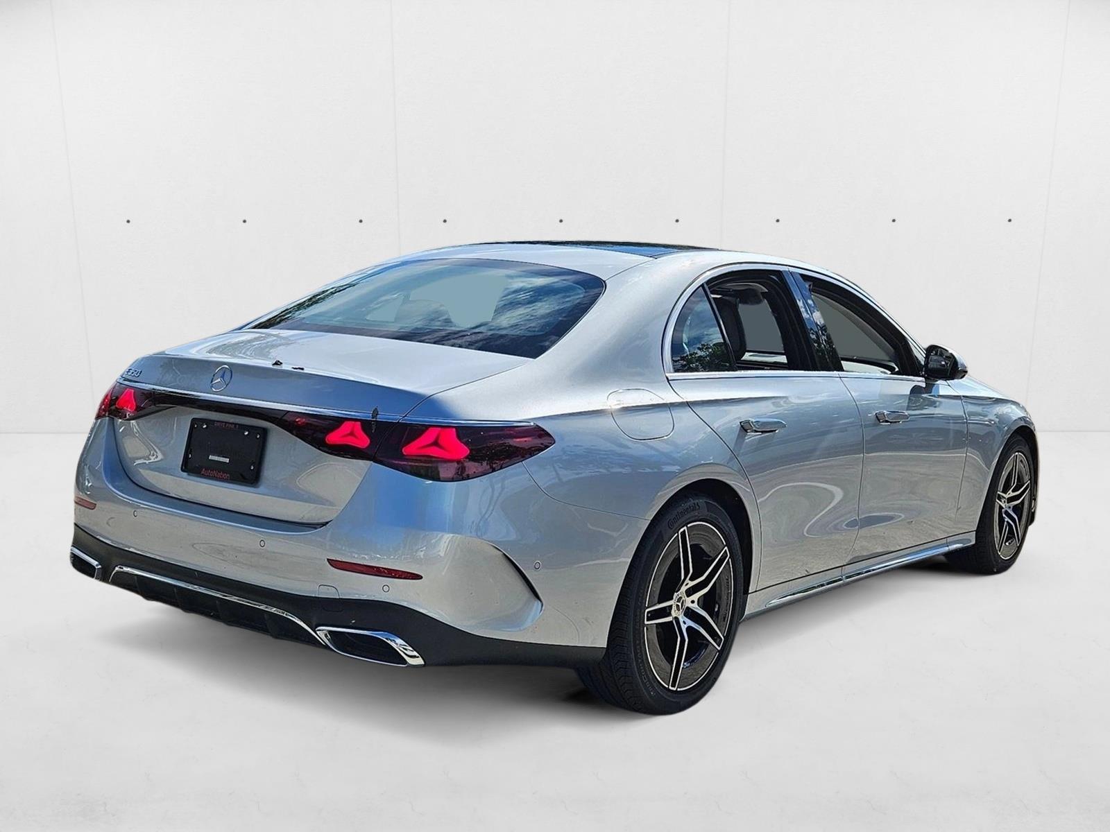 2025 Mercedes Benz E 350 Sedan photo 2