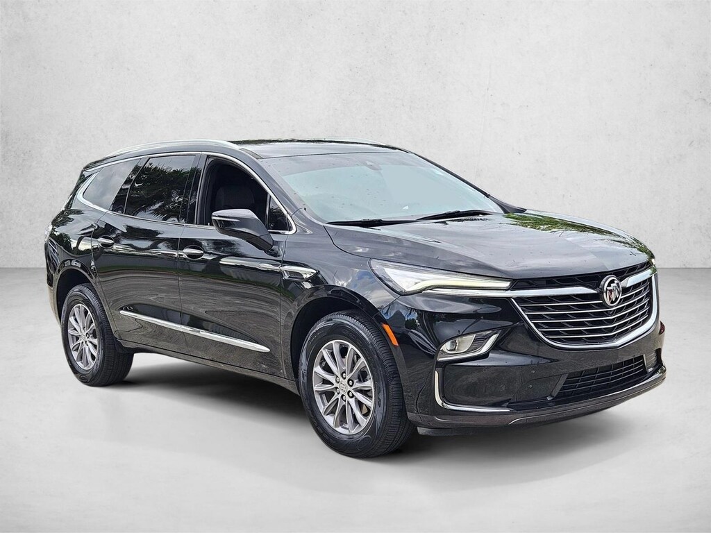 Used 2024 Buick Enclave Essence SUV