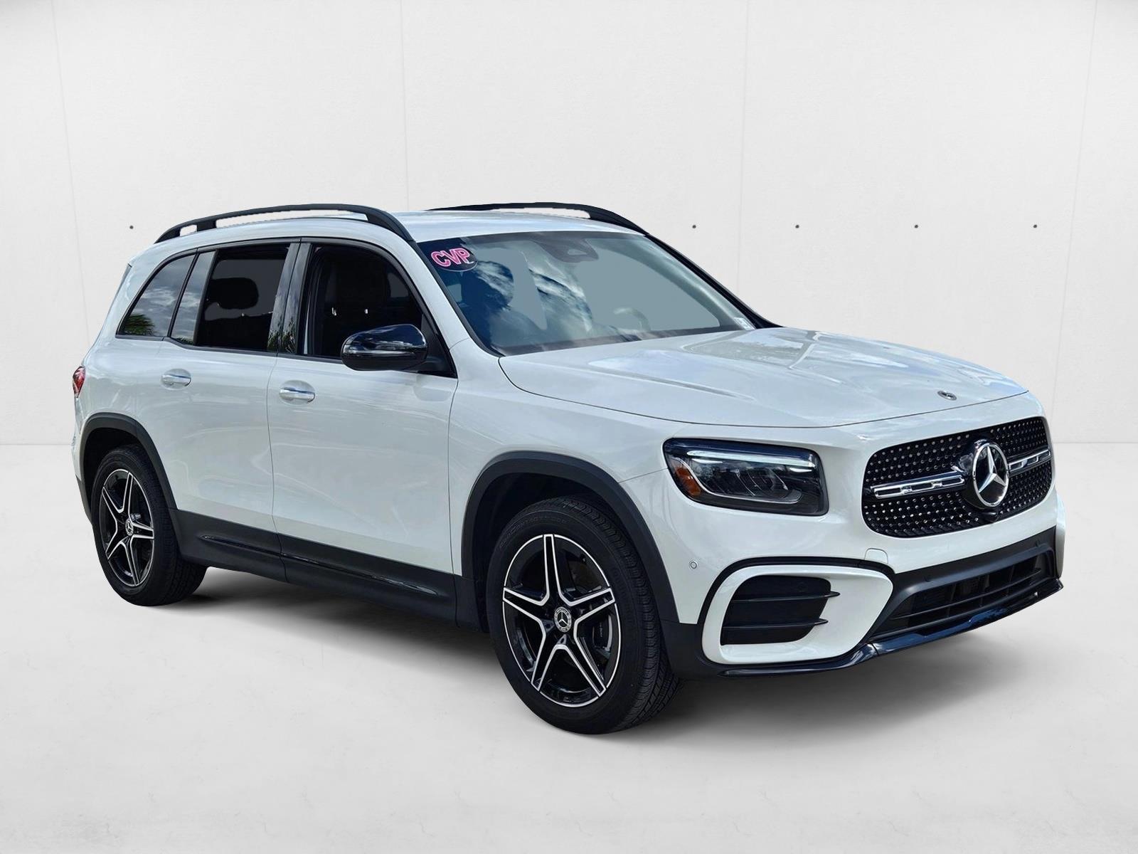 2025 Mercedes Benz GLB 250 photo 3