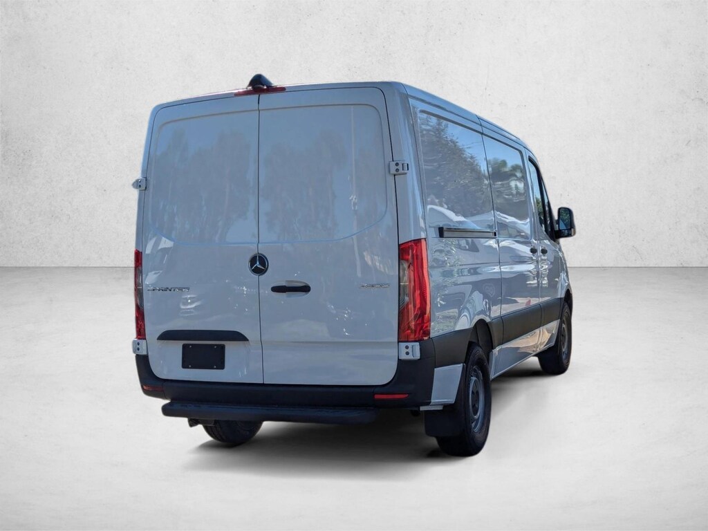 New 2026 Mercedes-Benz Sprinter Cargo Van 2500 Standard Roof I4 Diesel 144" RWD Van Cargo Van