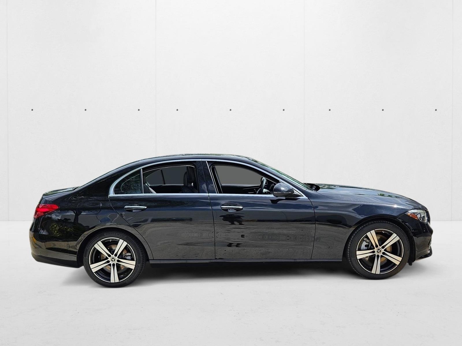 2022 Mercedes Benz C 300 Sedan photo 4