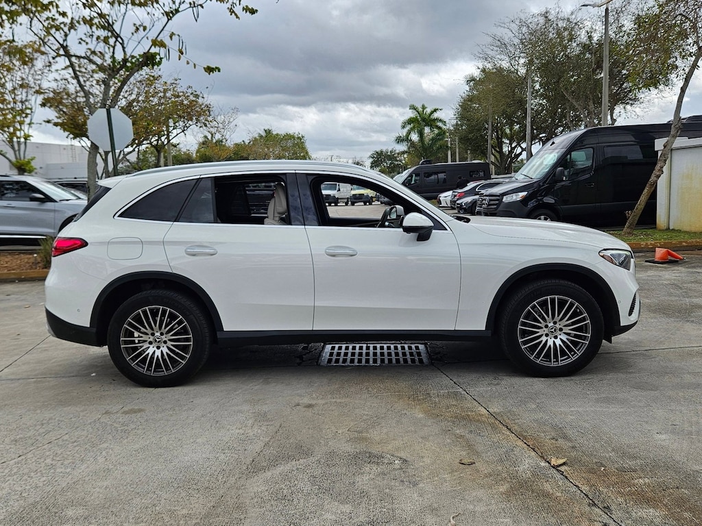 Used 2025 Mercedes-Benz GLC SUV