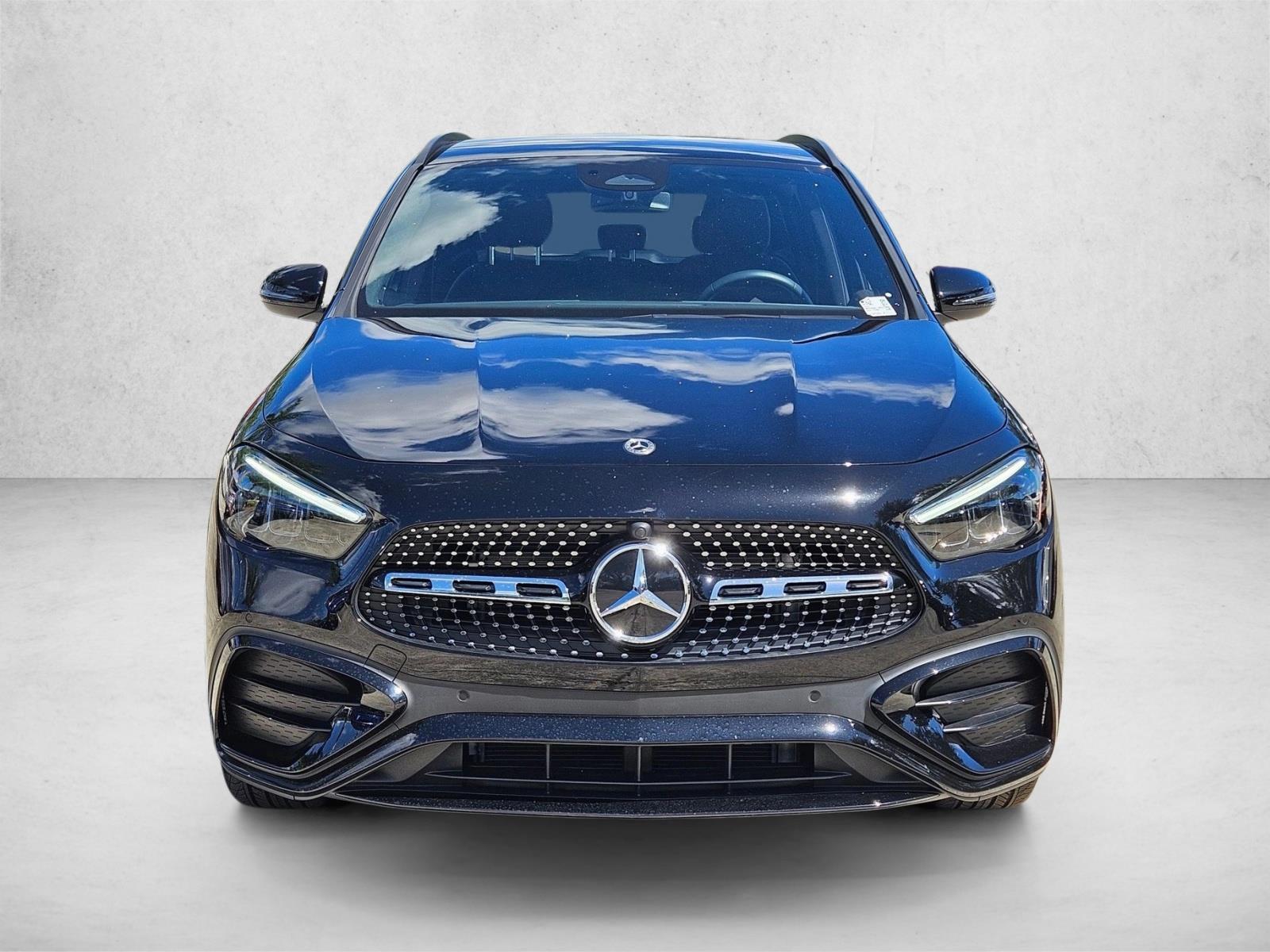 2025 Mercedes Benz GLA 250 photo 2