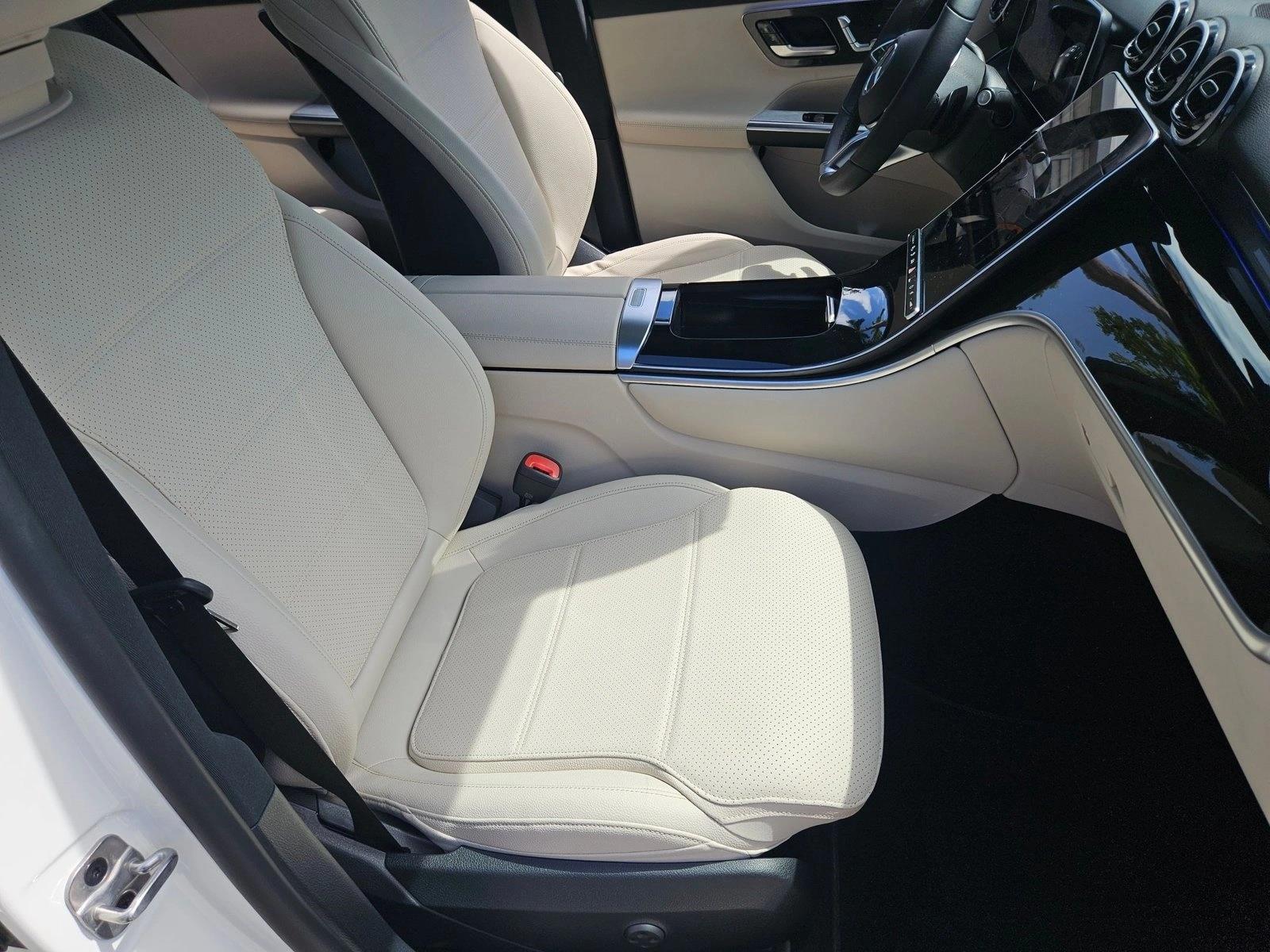 2025 Mercedes-Benz GLC Base - Photo 20