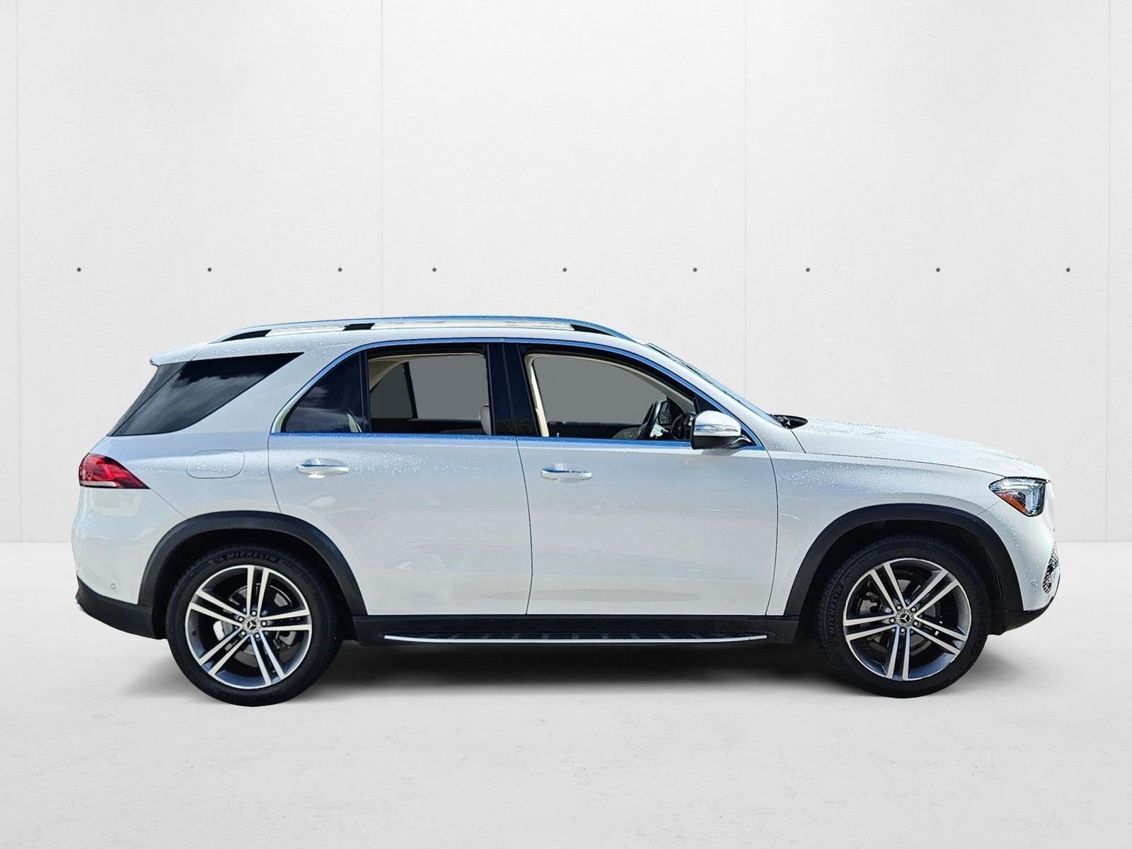 2022 Mercedes Benz GLE 350 photo 4