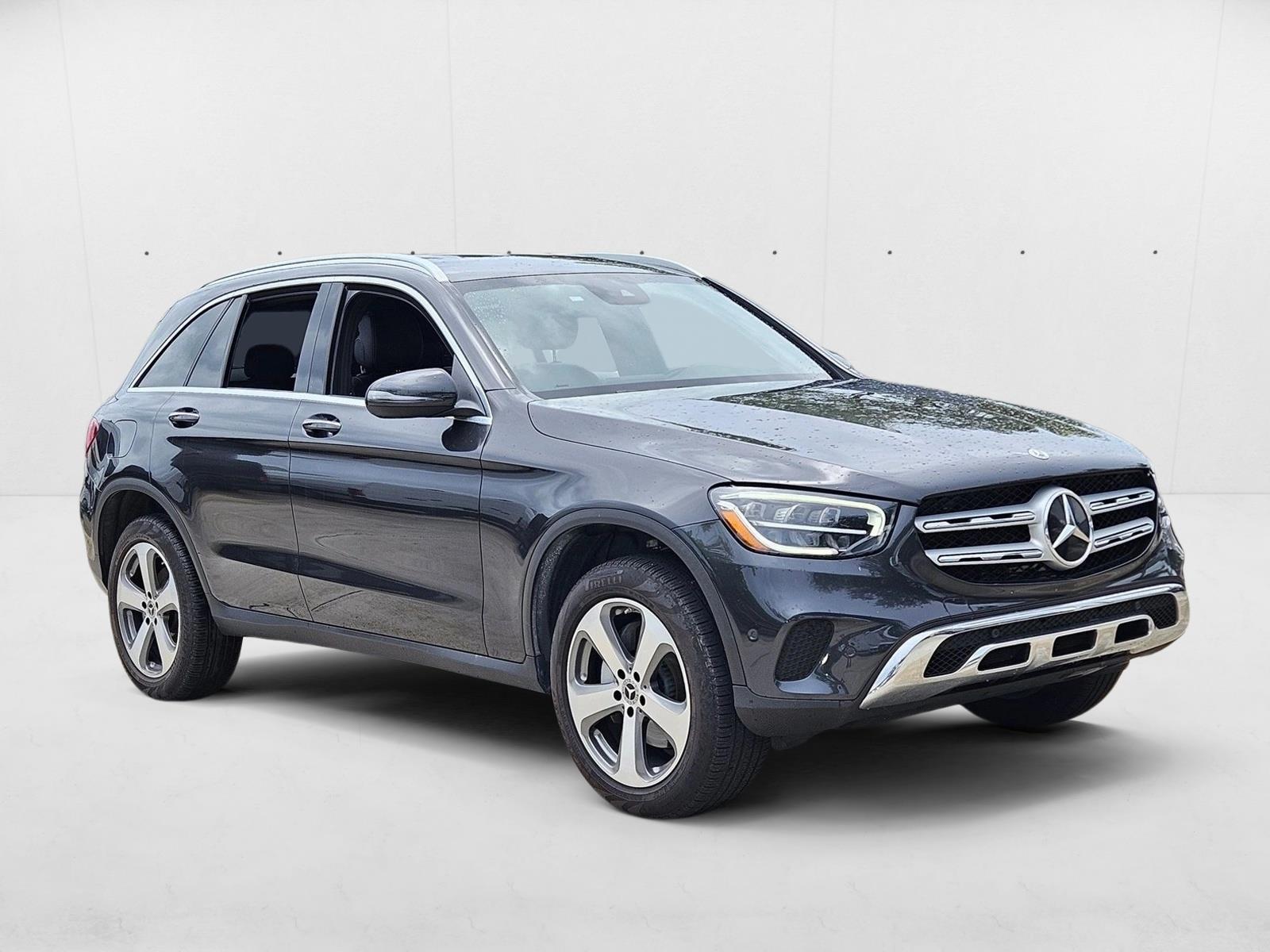 2022 Mercedes Benz GLC 300 4MATIC photo 3