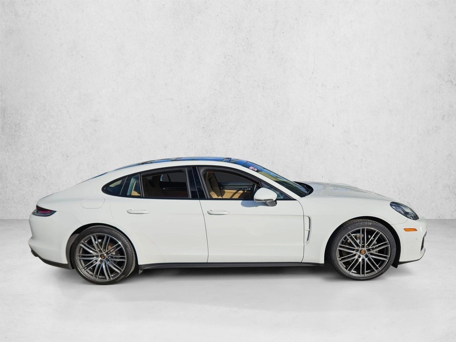 2021 Porsche Panamera 4 photo 4