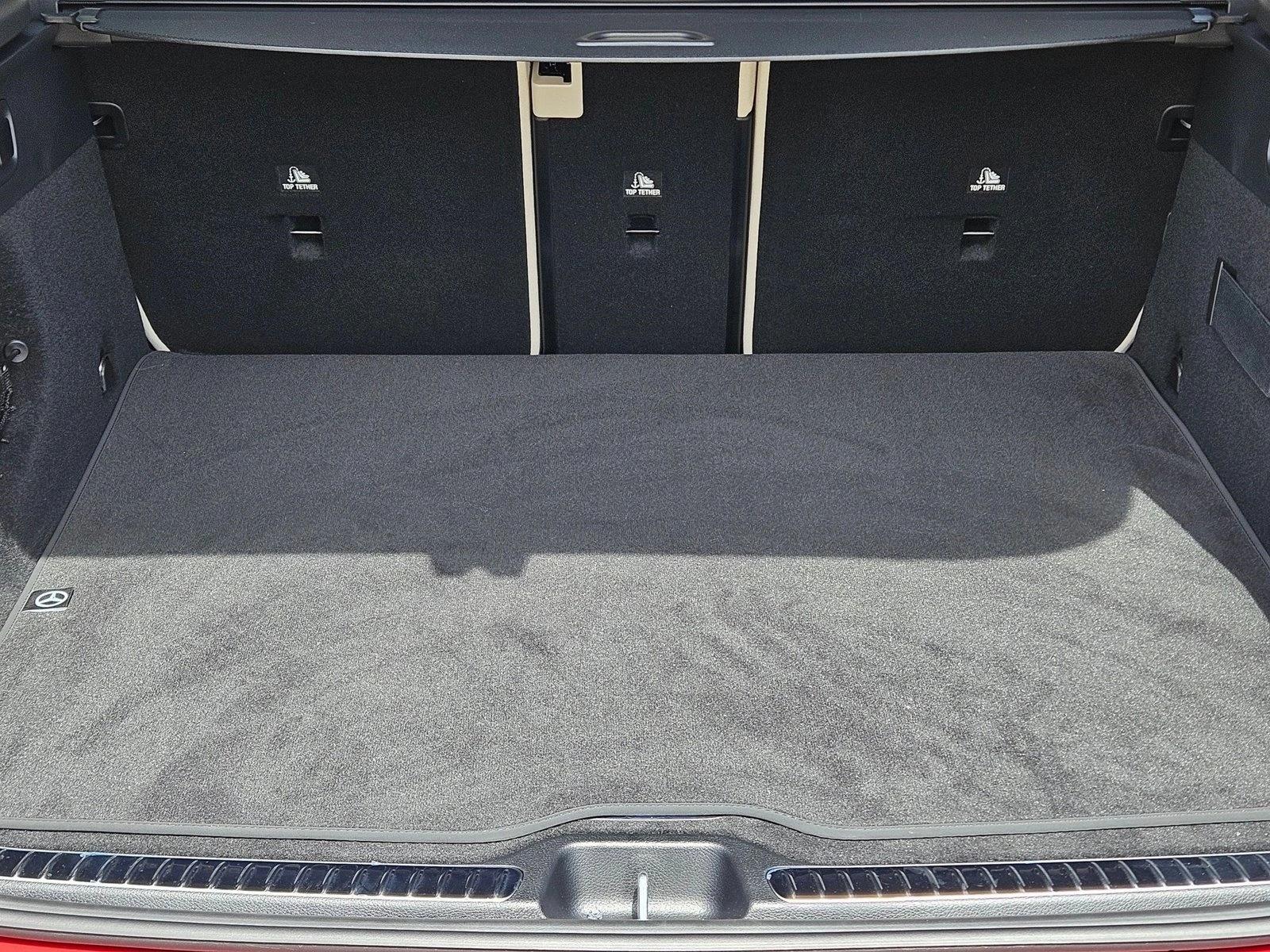 2026 Mercedes-Benz GLC Base - Photo 6