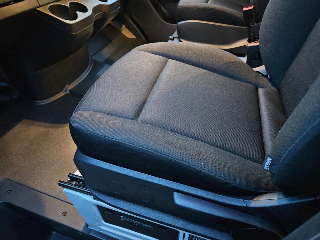 New 2025 Mercedes-Benz Sprinter Cargo Van 2500 Standard Roof I4 Diesel 144" RWD Van Cargo Van
