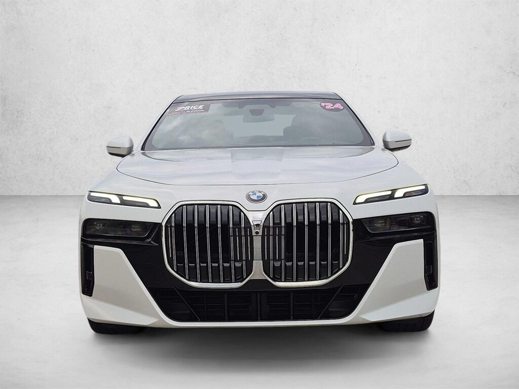 Used 2024 BMW 7 Series xDrive Sedan