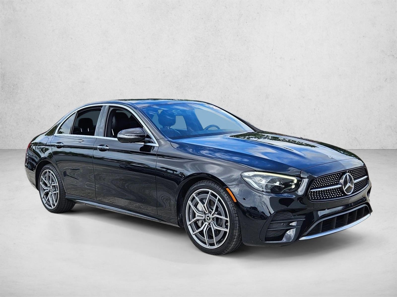 2021 Mercedes Benz E 350 Sedan photo 3