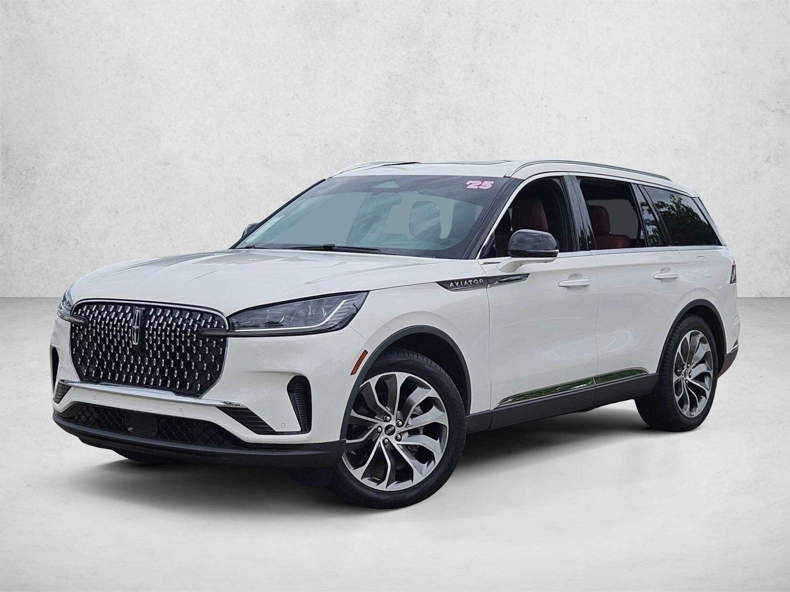 2025 Lincoln Aviator Reserve RWD's photo