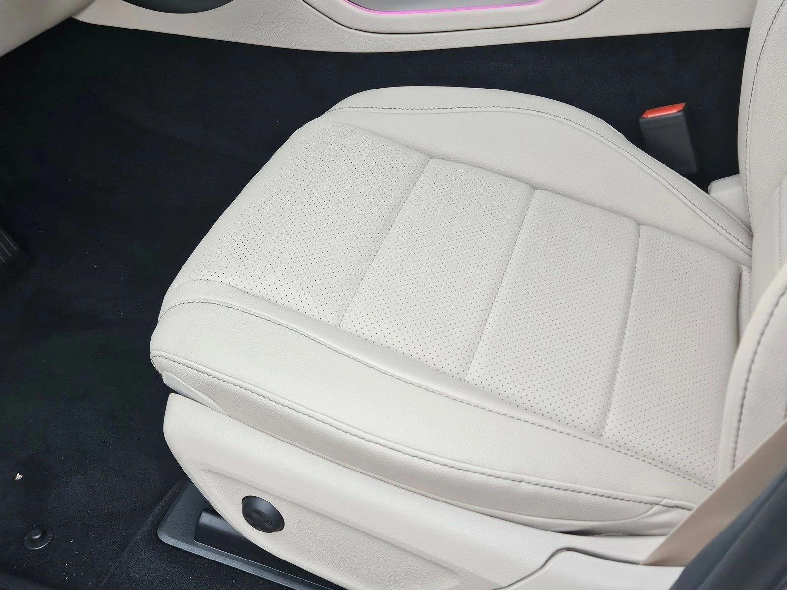 2026 Mercedes Benz GLE 350 photo 4