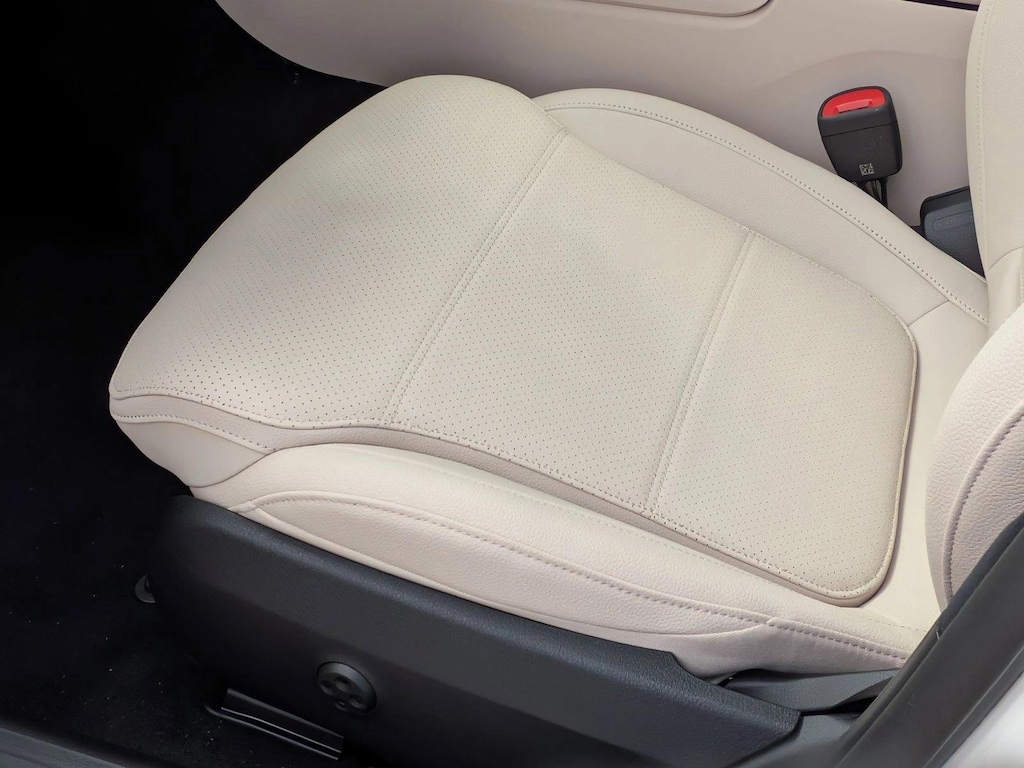 New 2025 Mercedes-Benz C-Class C 300 Sedan Sedan