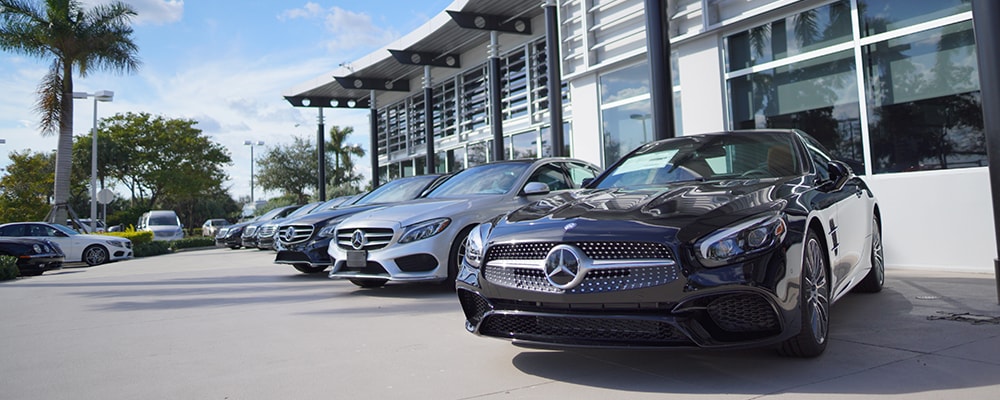 Exterior view of Mercedes-Benz of Pembroke Pines serving Hollywood