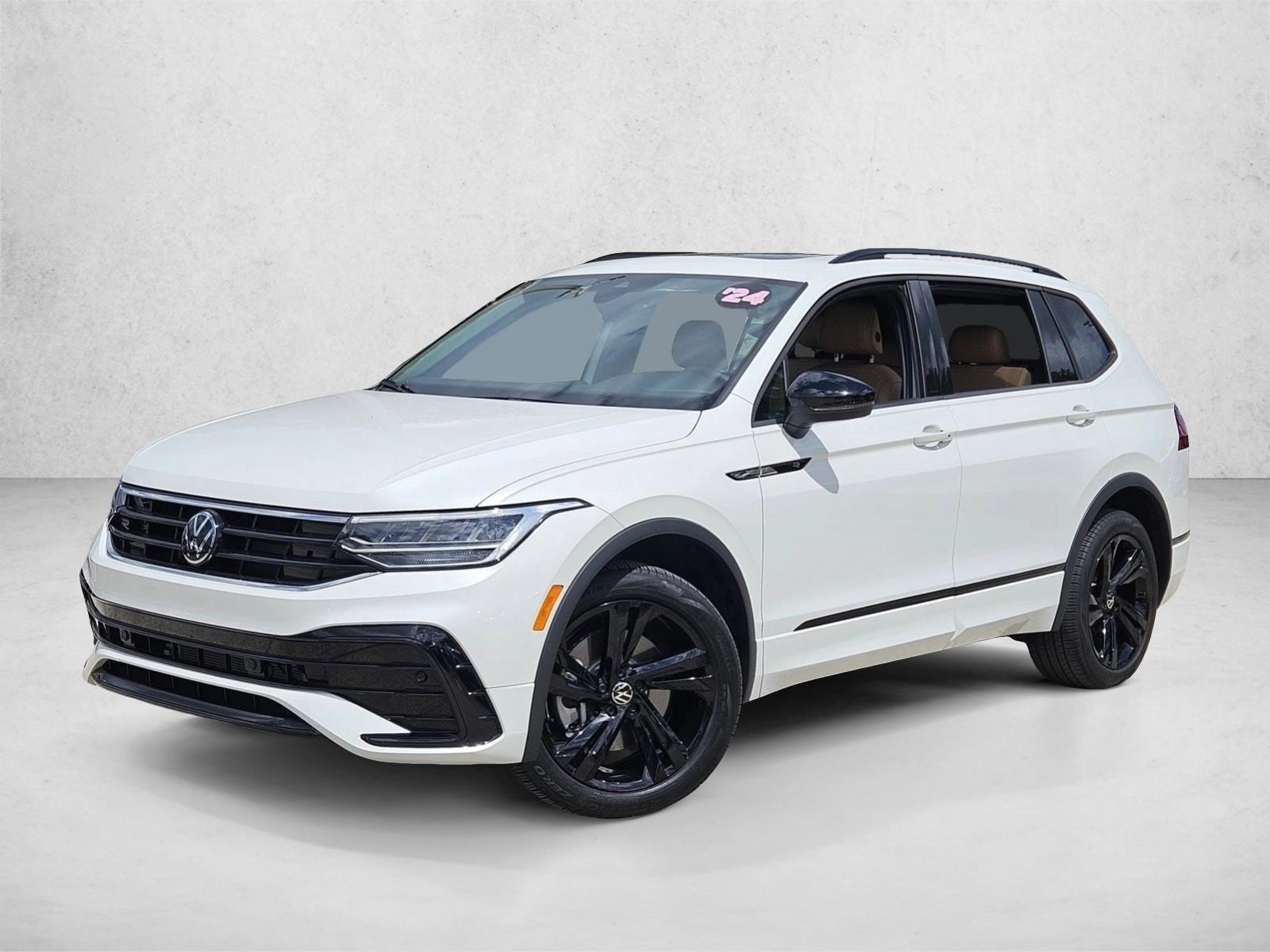 2024 Volkswagen Tiguan SE R-LINE BLACK