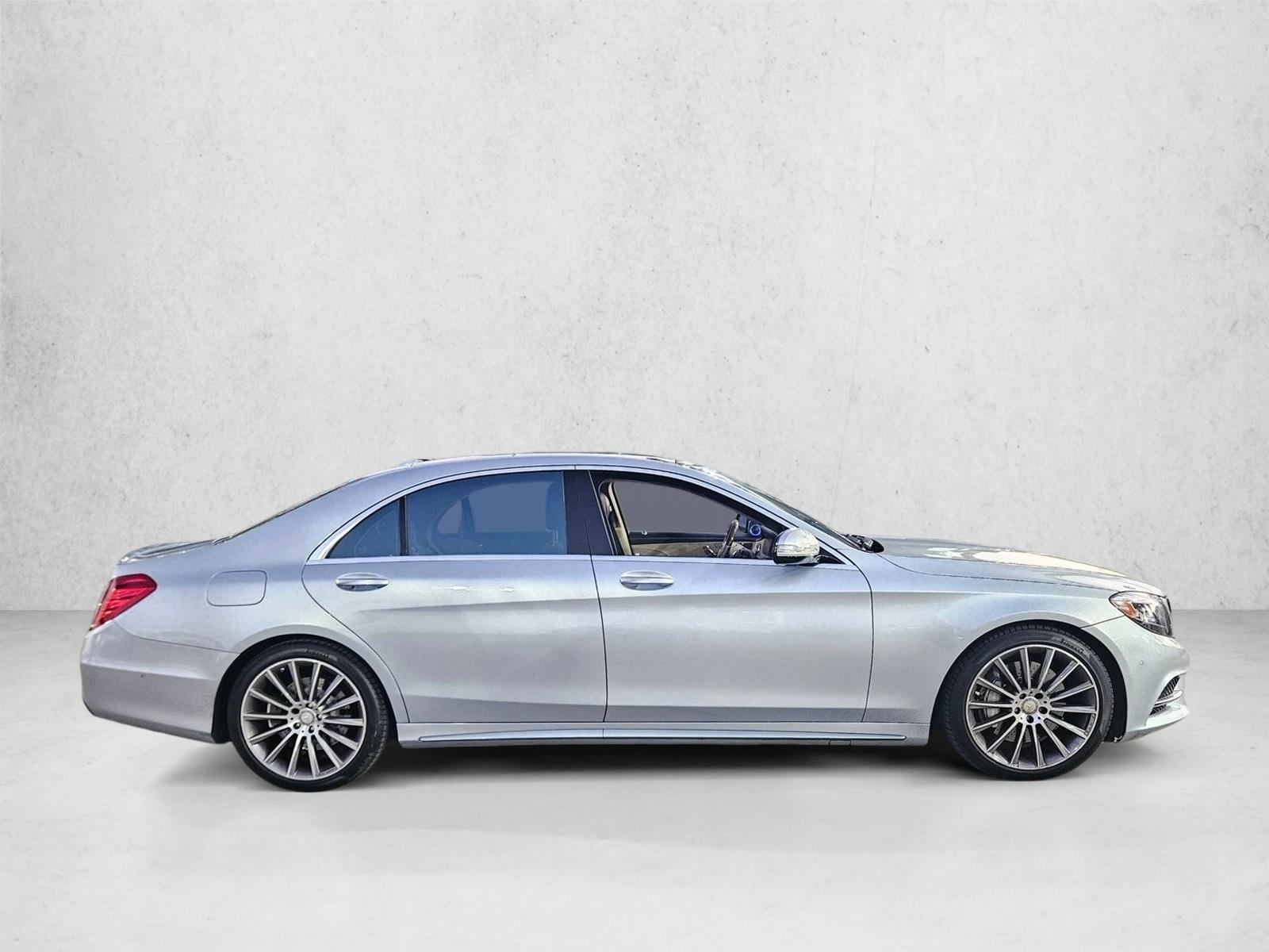 2017 Mercedes Benz S 550 photo 2