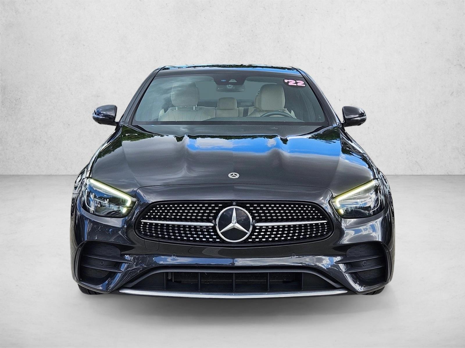 2022 Mercedes Benz E 350 Sedan photo 2