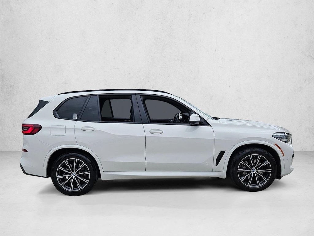 Used 2022 BMW X5 sDrive40i SUV