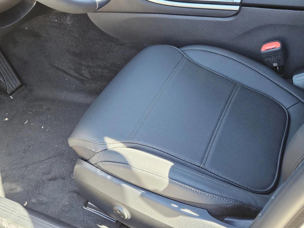 New 2026 Mercedes-Benz C-Class C 300 Sedan Sedan