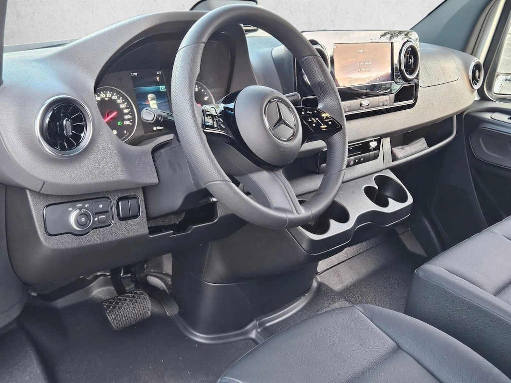 New 2026 Mercedes-Benz Sprinter Cargo Van 2500 Standard Roof I4 Diesel 144" RWD Van Cargo Van