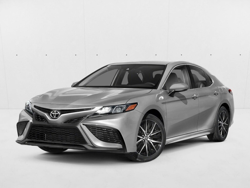 Used 2023 Toyota Camry SE Sedan