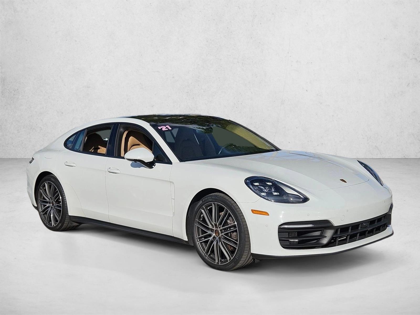 2021 Porsche Panamera 4 photo 3