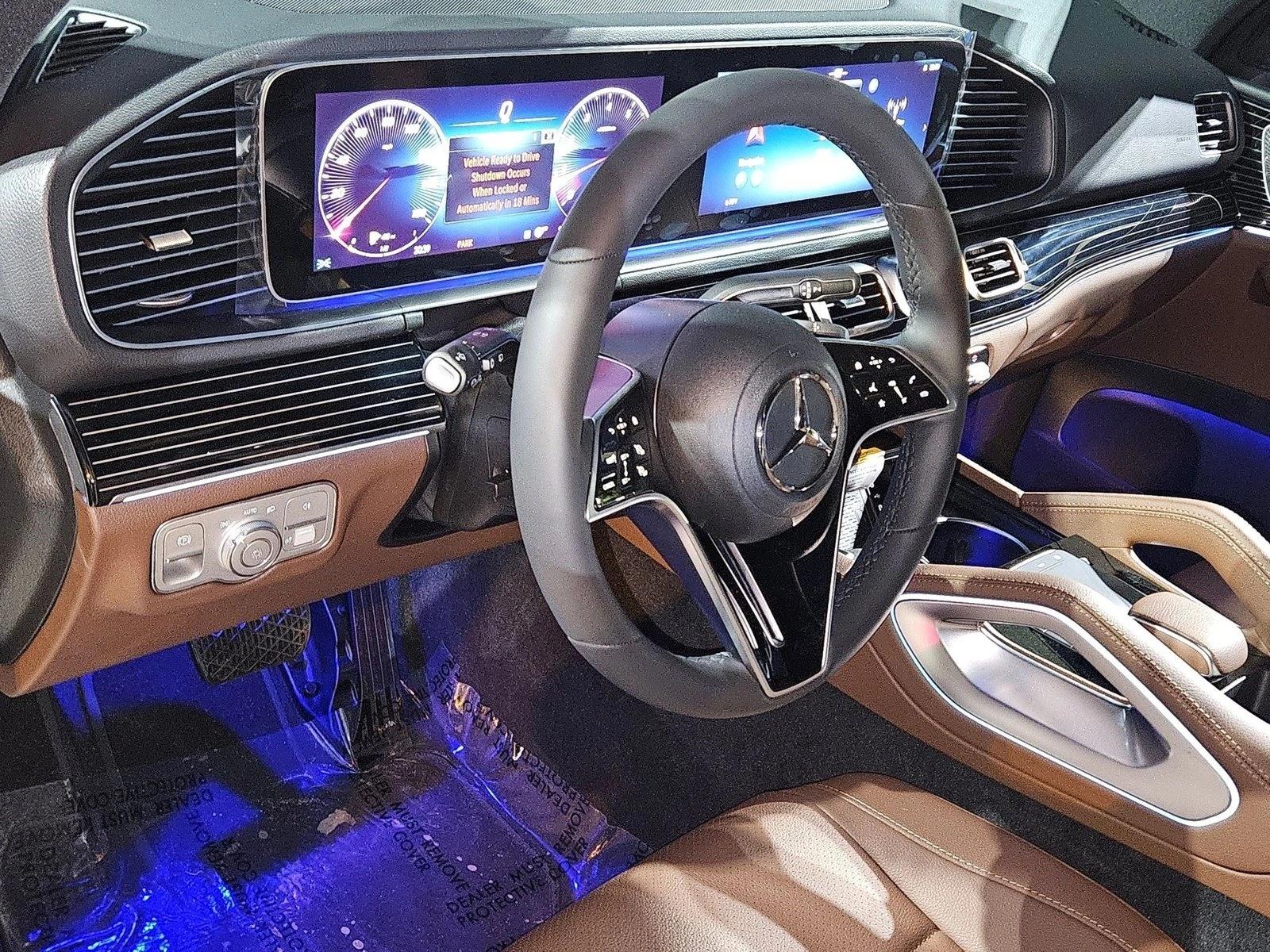 2025 Mercedes Benz GLE 450 4MATIC photo 3