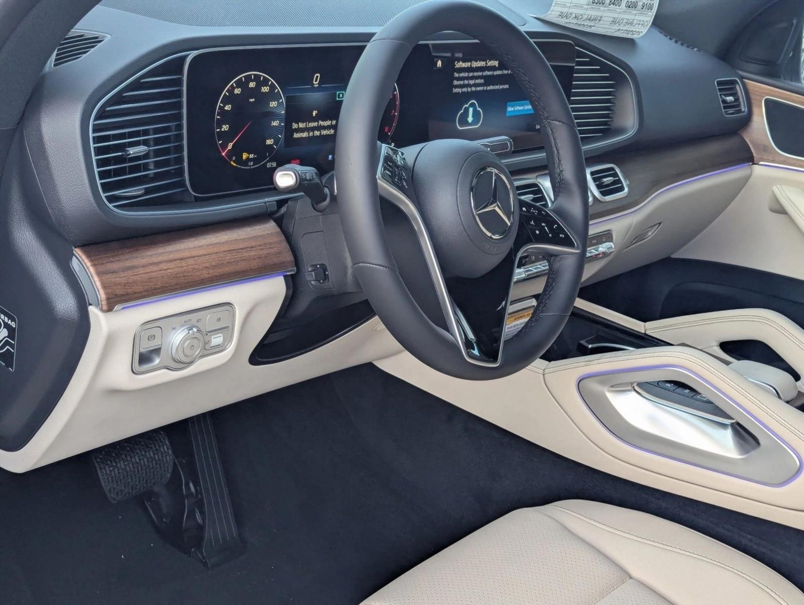 2026 Mercedes Benz GLE 350 photo 3