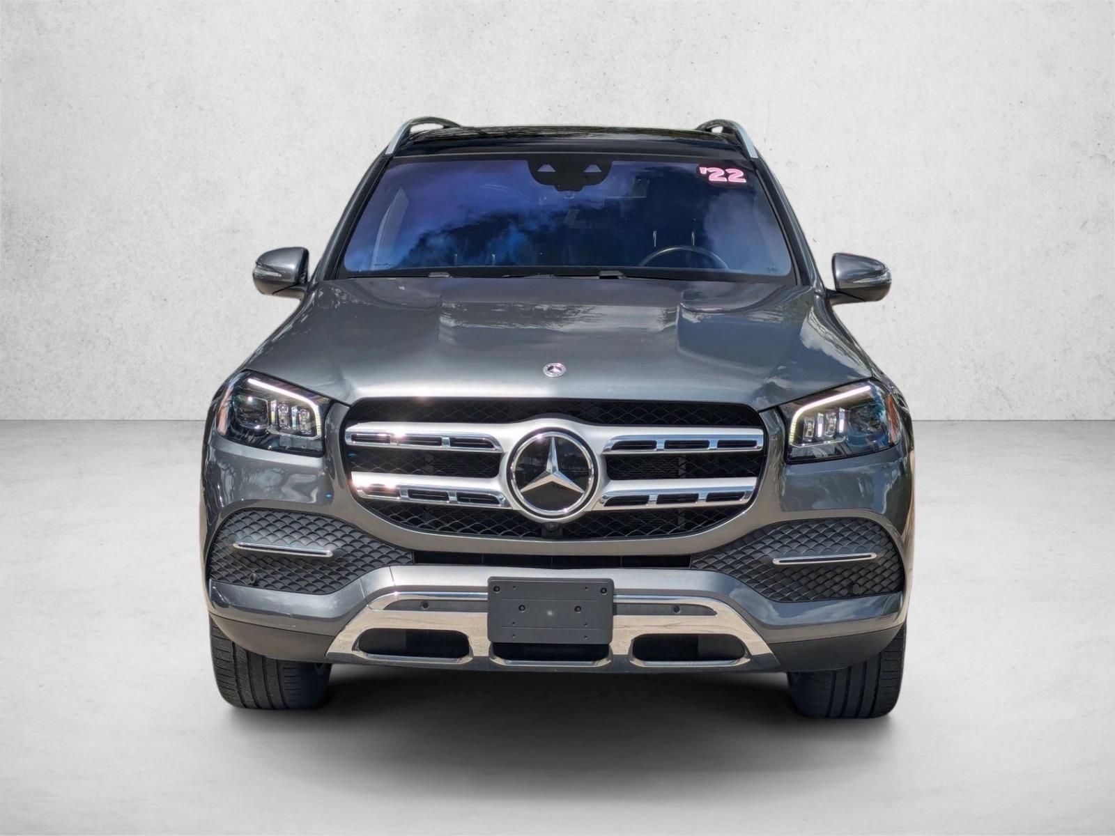 2022 Mercedes Benz GLS 450 4MATIC photo 2