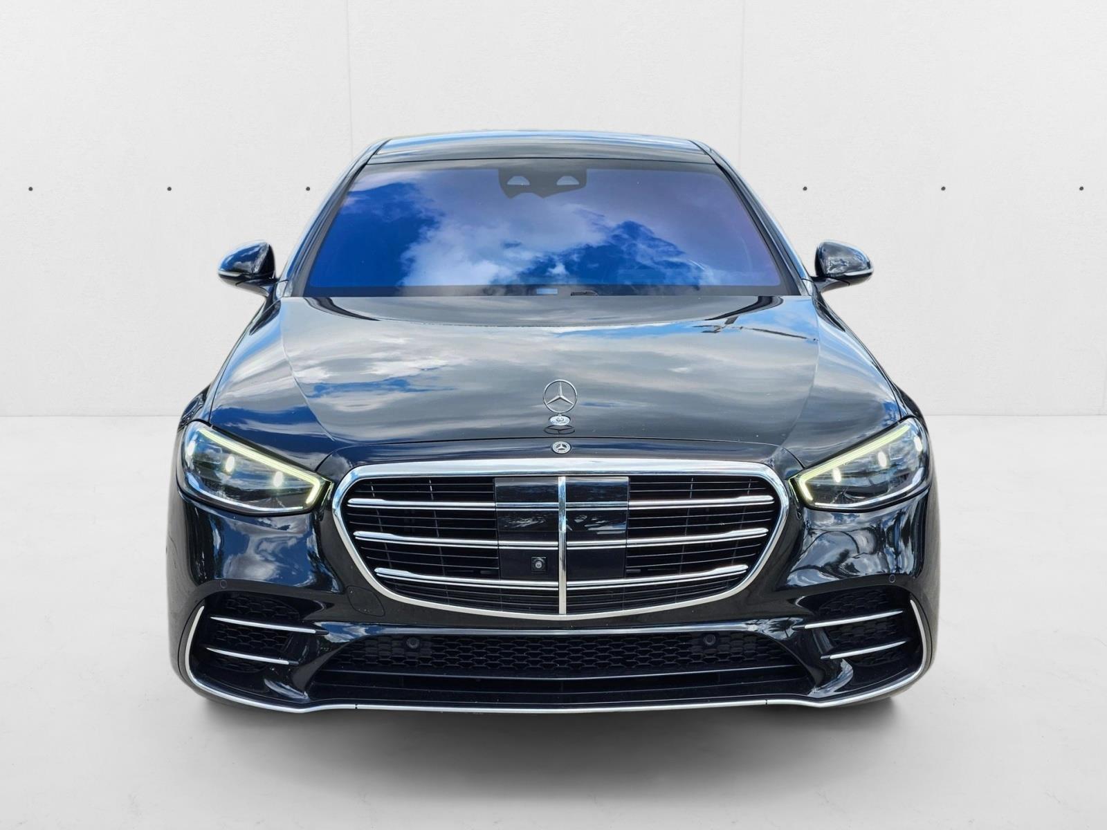 2022 Mercedes Benz S 580 4MATIC photo 2