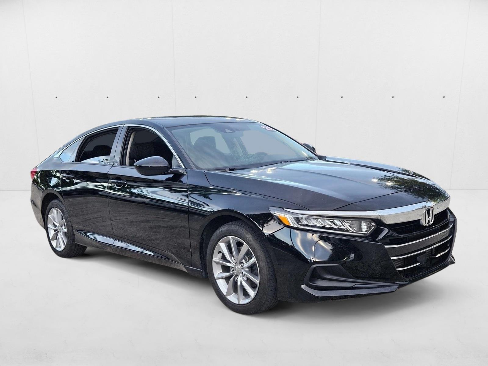 2022 Honda Accord LX 1.5T photo 3