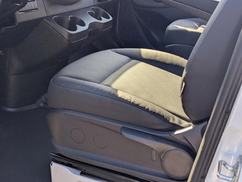 New 2026 Mercedes-Benz Sprinter Cargo Van 2500 Standard Roof I4 Diesel 144" RWD Van Cargo Van