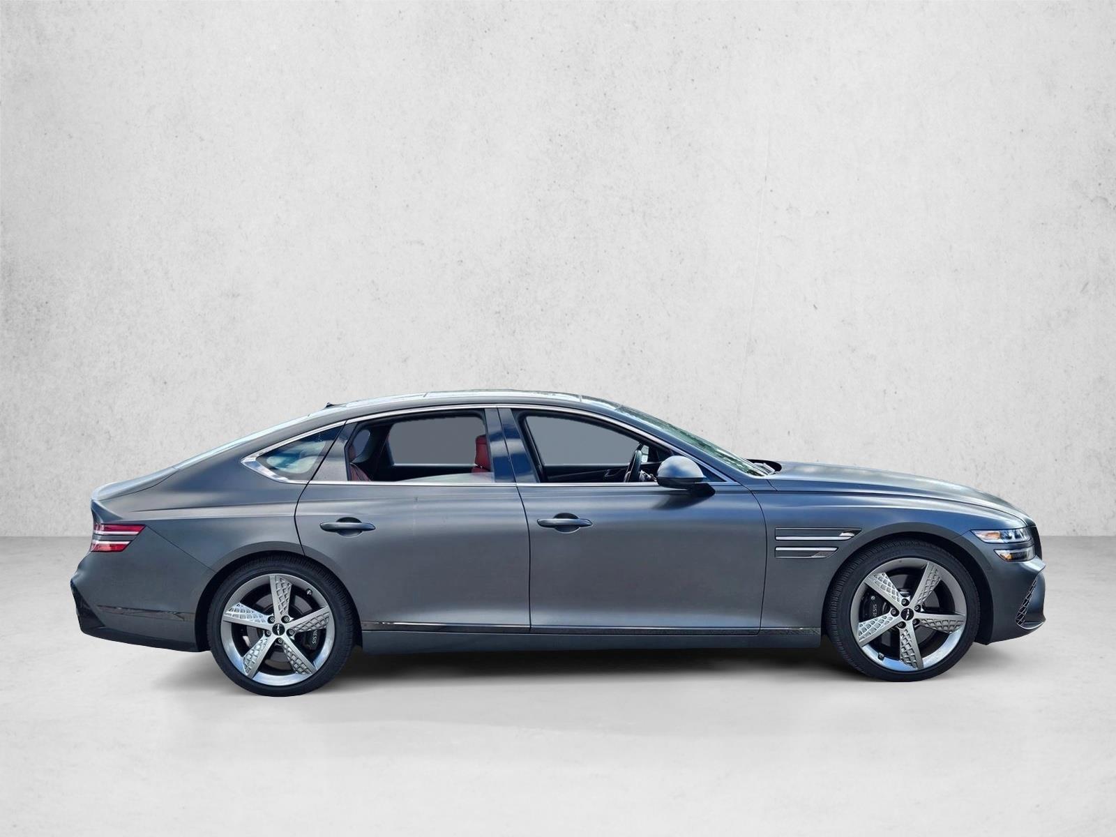 2025 Genesis G80 2.5T Sport Prestige AWD photo 4