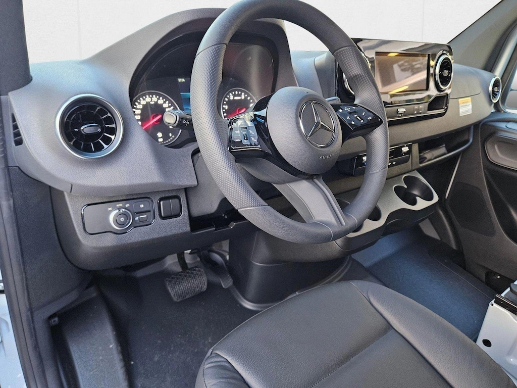 New 2025 Mercedes-Benz Sprinter Cargo Van 2500 Standard Roof I4 Diesel 144" RWD Van Cargo Van