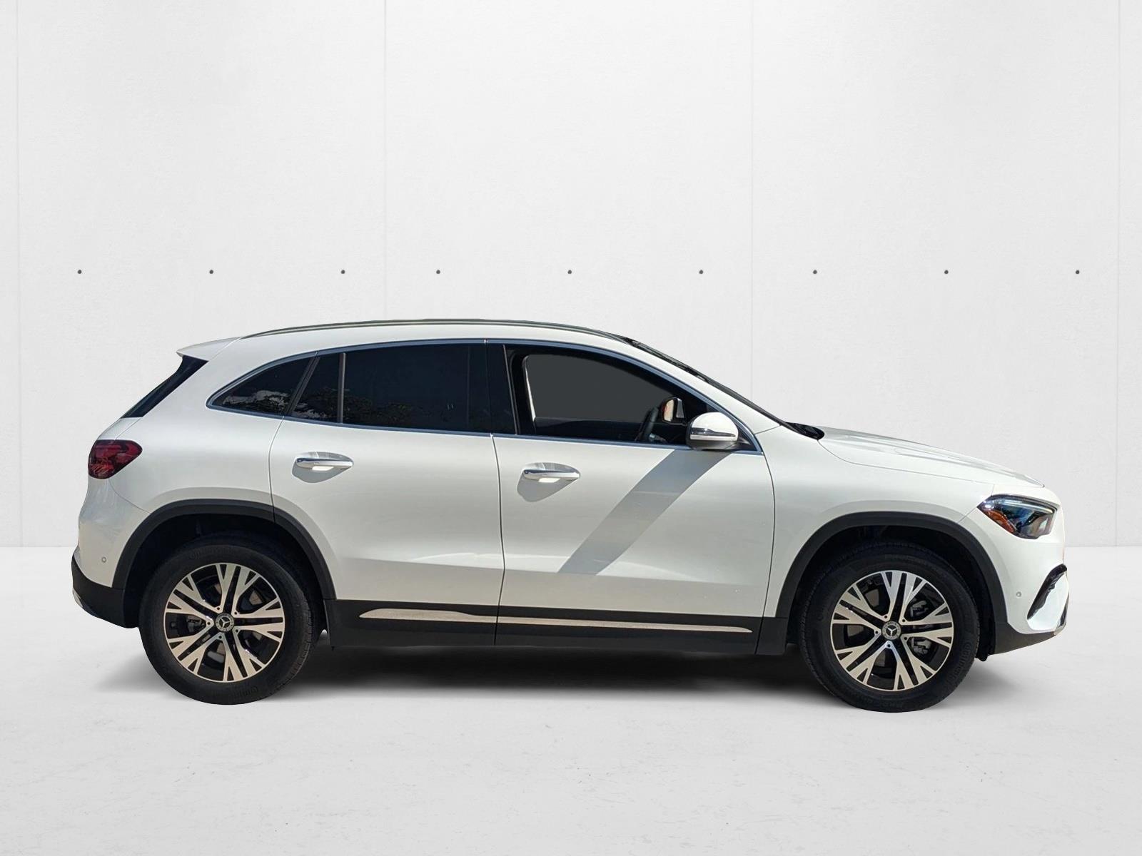 2025 Mercedes Benz GLA 250 photo 4