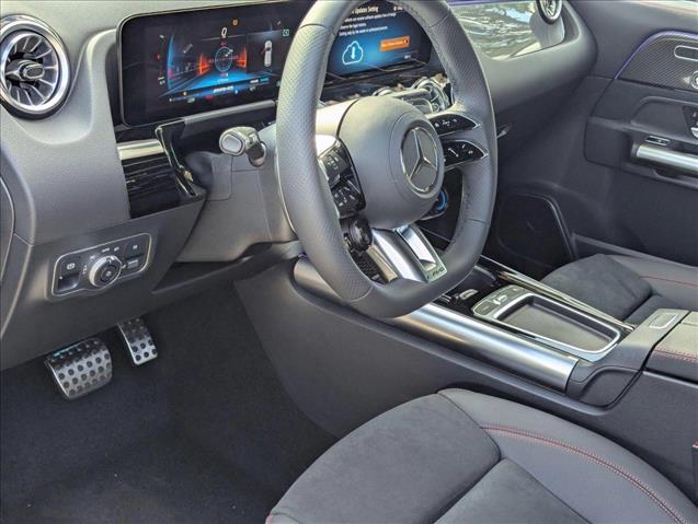 2025 Mercedes Benz GLA AMG 35 4MATIC photo 3